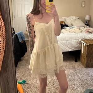 Abercrombie & Fitch Cream Lace Dress